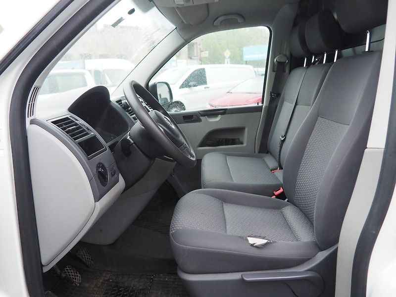 Volkswagen Transporter (2014) 2.0TDI, 75kW - fotka 12 z 30