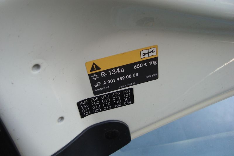 Mercedes-Benz Třídy B (2012) 180 CDi - fotka 25 z 81