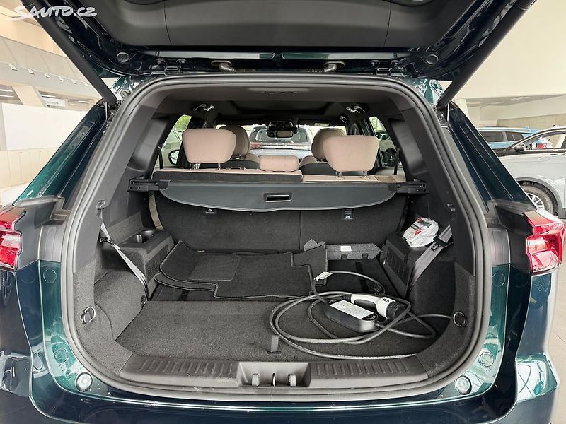 Chery Tiggo 8 PHEV UNIQUE FWD AUTOMAT - fotka 3 z 23