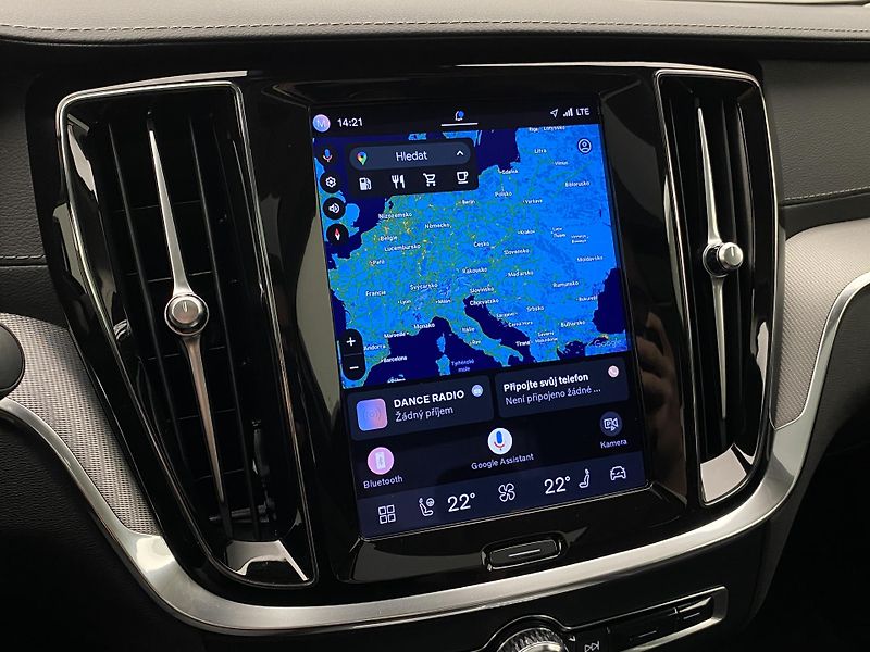 Volvo S60 B5 AWD DARK ULTIMATE REZERVACE - fotka 37 z 58