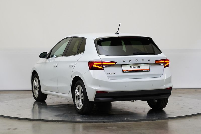 Škoda Fabia - fotka 7 z 25