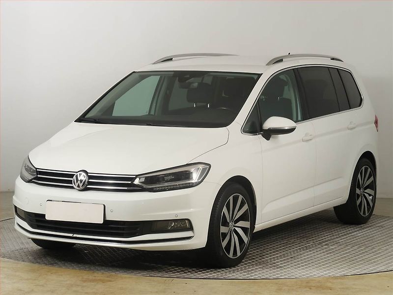 Volkswagen Touran (2018) Highline 2.0 TDI - fotka 2 z 25