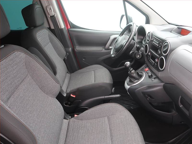 Citroën Berlingo (2016) XTR 1.6 BlueHDi, 5Míst, ČR - fotka 9 z 15