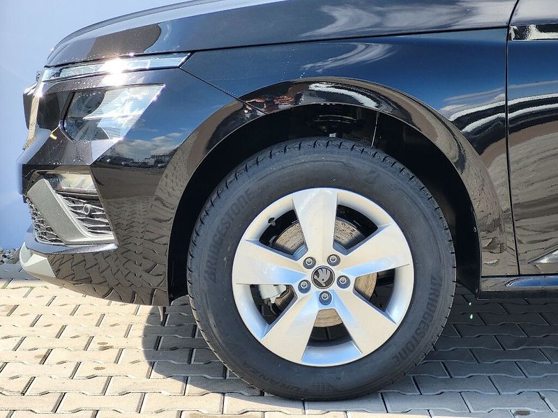 Škoda Kamiq Classic 1,0TSI 85kW - fotka 28 z 28