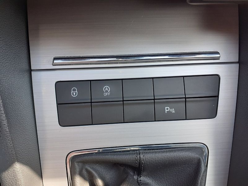 Škoda Octavia (2018) 1.0 TSi Ambiente - fotka 17 z 31