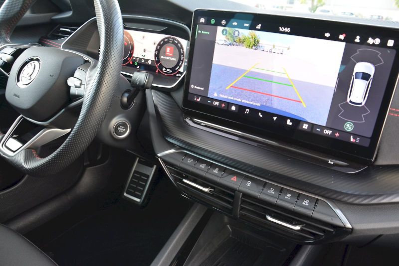 Škoda Octavia (2024) Combi 2.0 TSI 195 kW RS DSG 7 - fotka 23 z 27