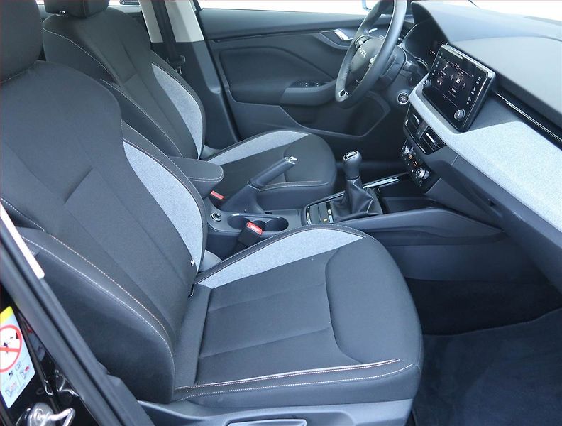 Škoda Scala (2025) Selection 1.0 TSI - fotka 9 z 20
