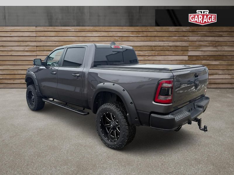 Dodge RAM (2019) +HEMI+PRO COMP LIFT+LARAMIE+ - fotka 5 z 23
