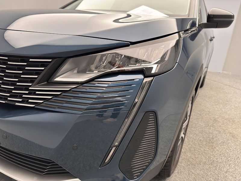 Peugeot 5008 1.5 BlueHDi Allure  CZ 1.maj - fotka 18 z 49