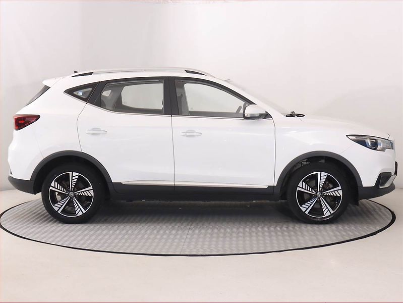 MG ZS (2021) Luxury EV 42.5 kWh, SoH 95% - fotka 6 z 21