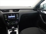 Škoda Octavia (2013) Elegance 1.6 TDI, Navi - náhled 8