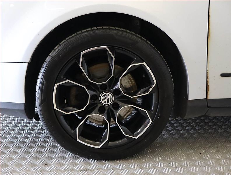 Volkswagen Passat (2007) Business 2.0 TDI, po STK - fotka 15 z 21