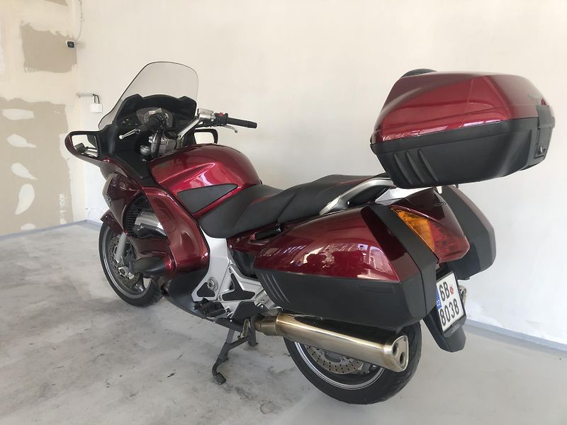 Honda ST 1300 Pan European ABS - fotka 6 z 21