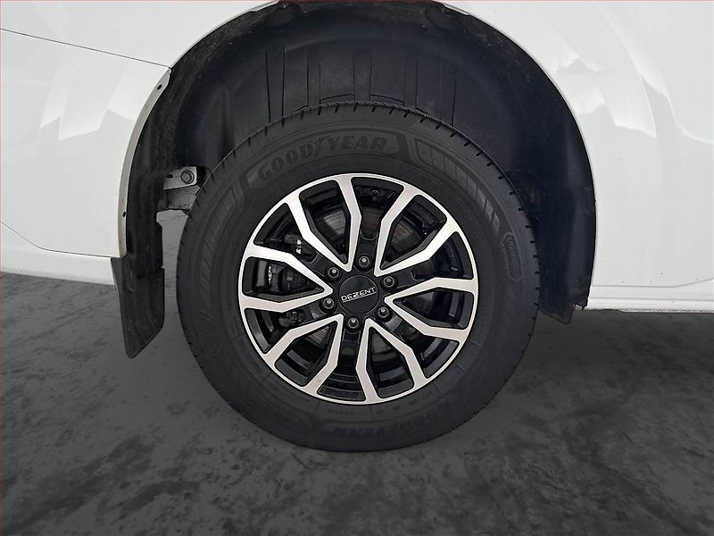 Volkswagen Transporter (2025) 2.0 TDI, Bus, 6Míst, ČR, 1Maj - fotka 13 z 17