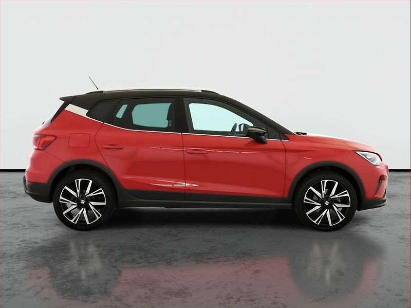 Seat Arona (2022) FR 1.5 TSI - fotka 6 z 21