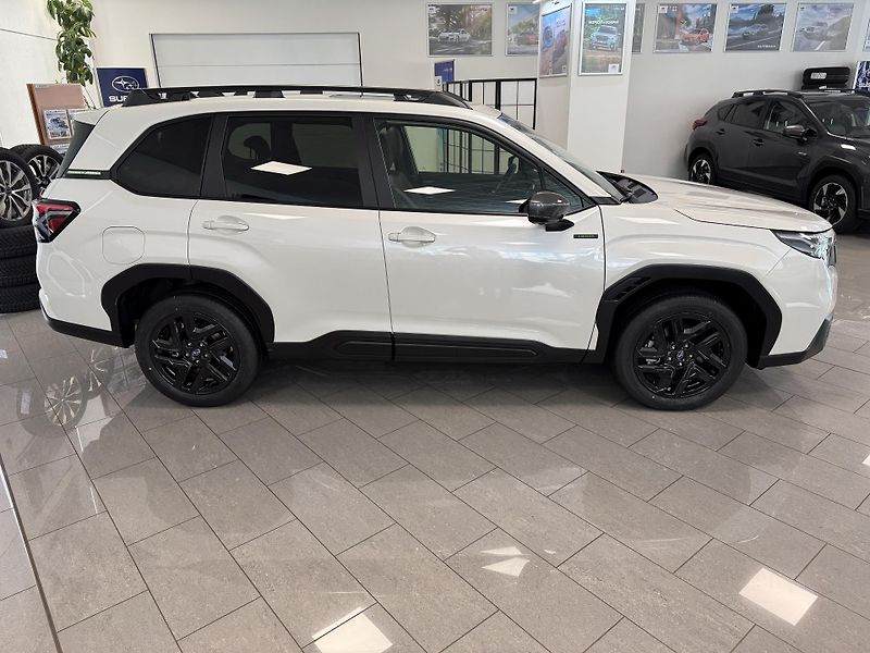 Subaru Forester Field Lineartronic - fotka 6 z 23