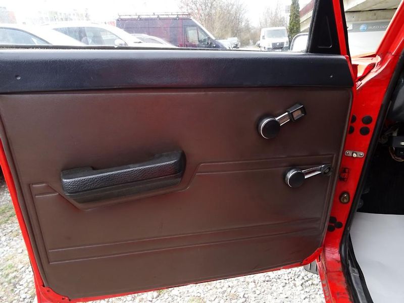 Moskvič Ostatní IZH 21251Kombi - fotka 13 z 31