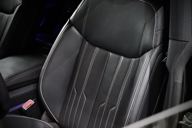 Audi A7 55 TFSI 3.0 V6 quattro S line - fotka 16 z 60