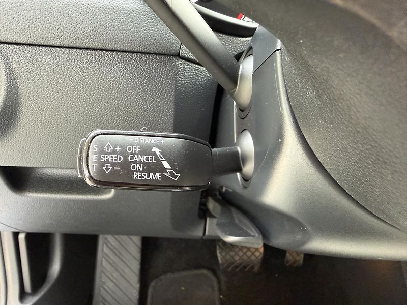 Škoda Octavia 2.0 TSi STYLE DSG - fotka 30 z 35