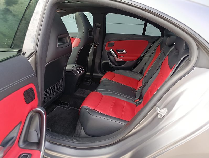 Mercedes-Benz CLA 220d AMG ČR DPH  - fotka 13 z 35