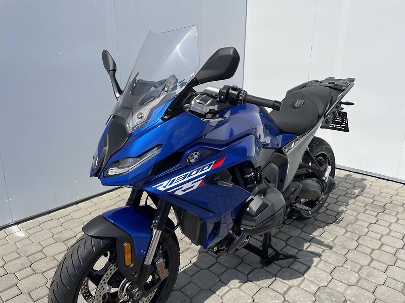 BMW (2026) R 1300 RS - fotka 8 z 12