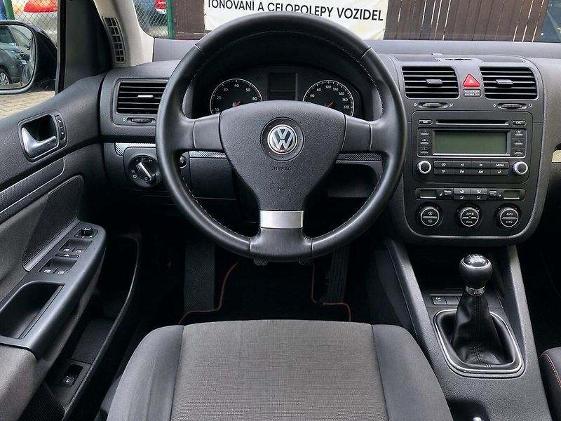 Volkswagen Golf 1,4 16V (55kW)*DIGI KLIMA* - fotka 7 z 15