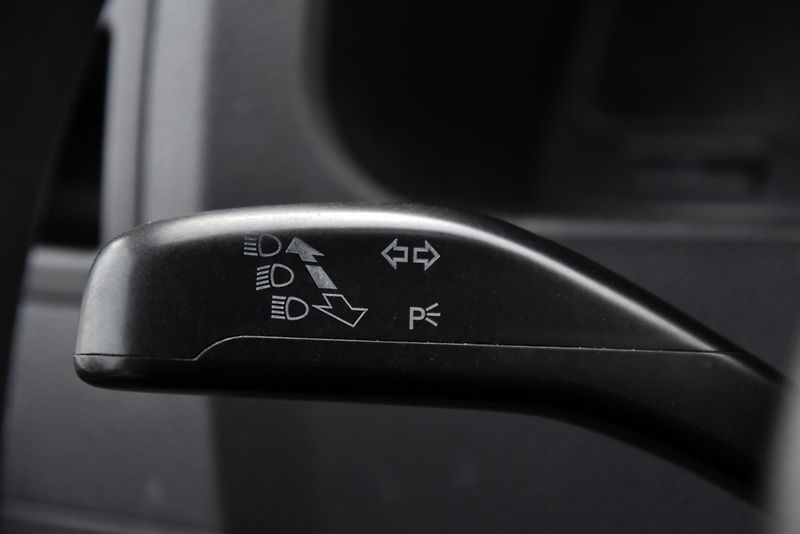 Volkswagen Transporter 2.0 TDi 6st LONG, KLIMA, PDC - fotka 11 z 32