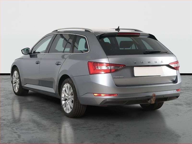 Škoda Superb (2020) Style 2.0 TDI, Automat - fotka 4 z 19