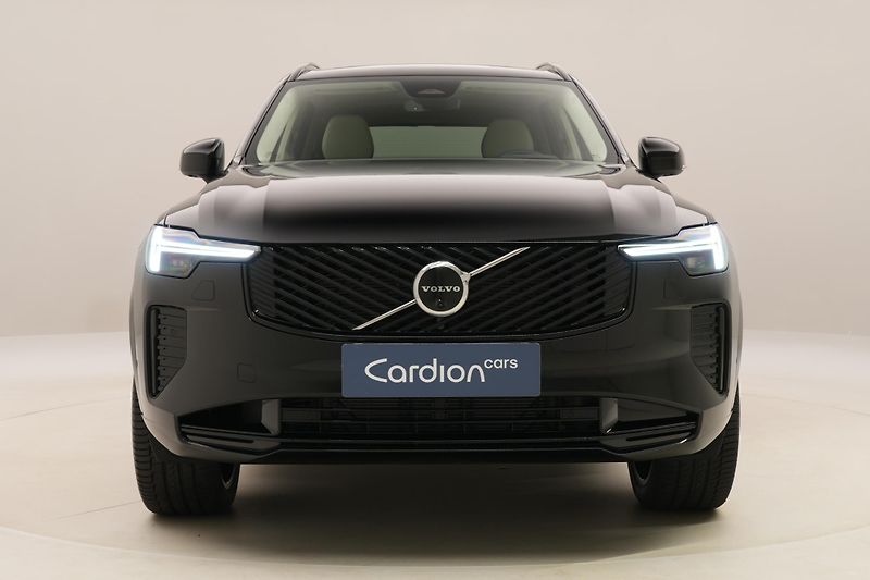 Volvo XC90 (2026) T8 AWD RECHARGE DARK ULTRA - fotka 15 z 79