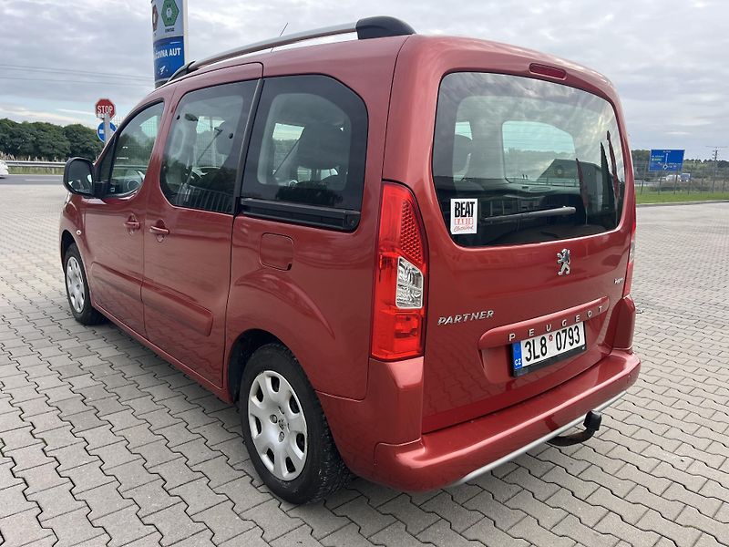 Peugeot Partner Tepee (2010) 1.6 HDI 66kW - fotka 7 z 13
