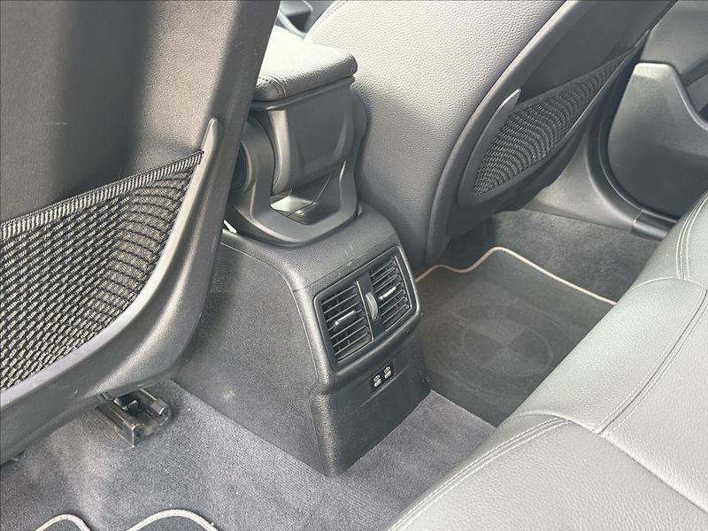 BMW X1 2,0 d 140 Kw xDrive ČR DPH - fotka 26 z 38