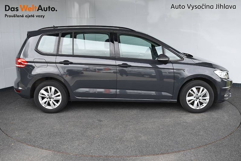 Volkswagen Touran (2022) 2.0TDI 110kW Závěs, DSG - fotka 21 z 23