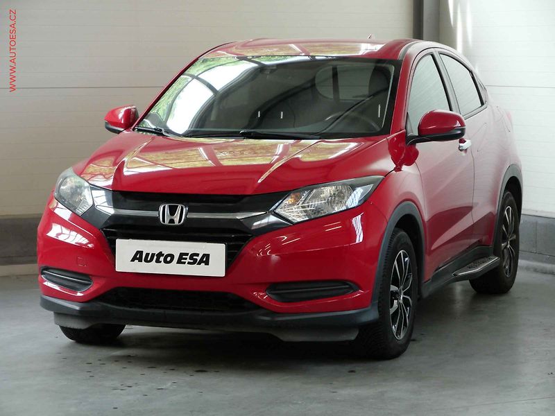 Honda HR-V (2017) 1.5 i-VTEC, ČR, Comfort - fotka 3 z 22