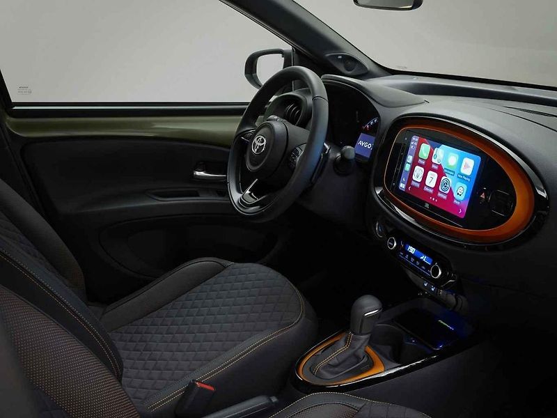První Toyota Aygo Cross předaná tuzemským zákazníkům