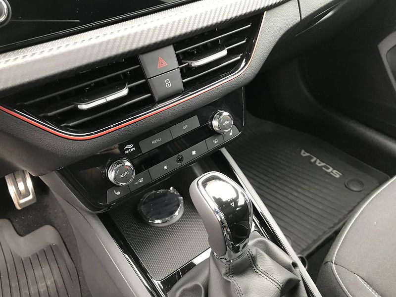 Škoda Scala (2026) Monte Carlo 7DSG 1,0TSI - fotka 18 z 20