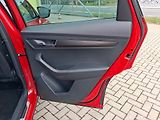Škoda Karoq (2020) 2,0TDi DSG 4x4 SPORTLINE NAVI - náhled 24