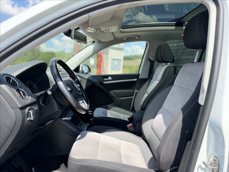 Volkswagen Tiguan 1,4 TSI PANORAMA, LED, BIXENON - fotka 10 z 36