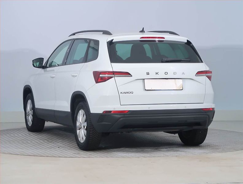 Škoda Karoq (2024) Fresh 1.5 TSI - fotka 4 z 21