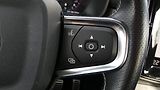 Volvo XC40 B4 AWD R-Design - náhled 12
