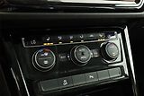 Volkswagen Touran (2020) 2.0 TDI, Automat, 7 míst - náhled 14