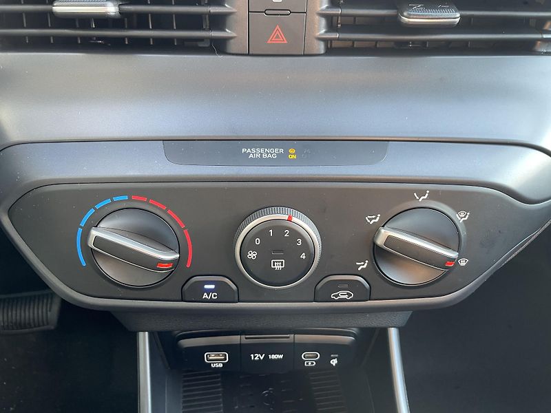 Hyundai i20 26 1,0 T-GDI DCT SMART - fotka 25 z 28
