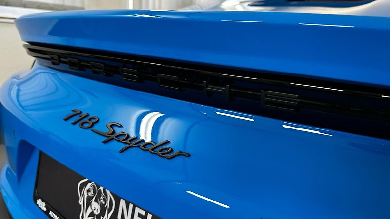 Porsche Boxster 718 SPYDER / ZÁRUKA - fotka 7 z 58