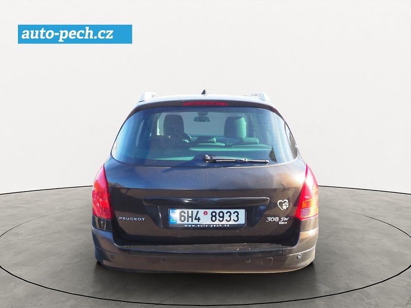 Peugeot 308 (2012) 2.0 HDi Panorama Automat - fotka 3 z 30
