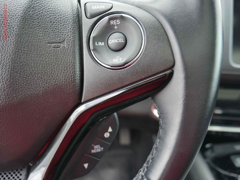 Honda HR-V (2017) 1.5i-VTEC CVT, 2.maj,ČR - fotka 17 z 20