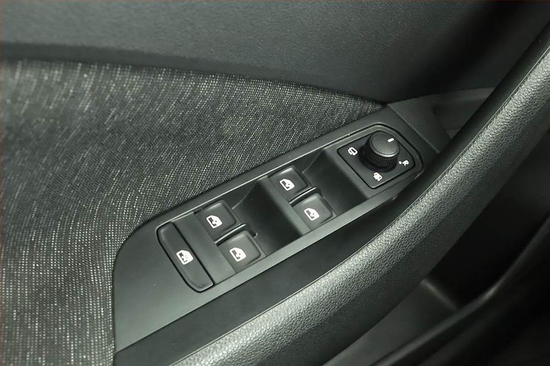 Škoda Kamiq (2020) Style 1.0 TSI, Automat - fotka 15 z 16