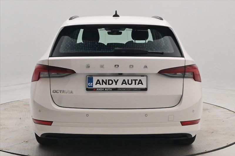 Škoda Octavia 2,0 TDI 110kW DSG Ambition Zár - fotka 6 z 30