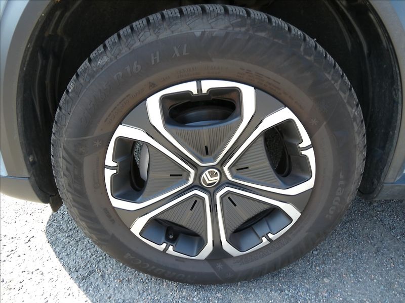 Citroën C3 Aircross 1,2 Turbo 100ps YOU,2 x pneu - fotka 17 z 41
