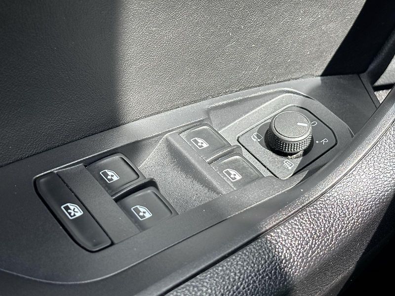 Škoda Kodiaq (2023) 2.0 TDI 4x4 DSG L&K - fotka 17 z 31