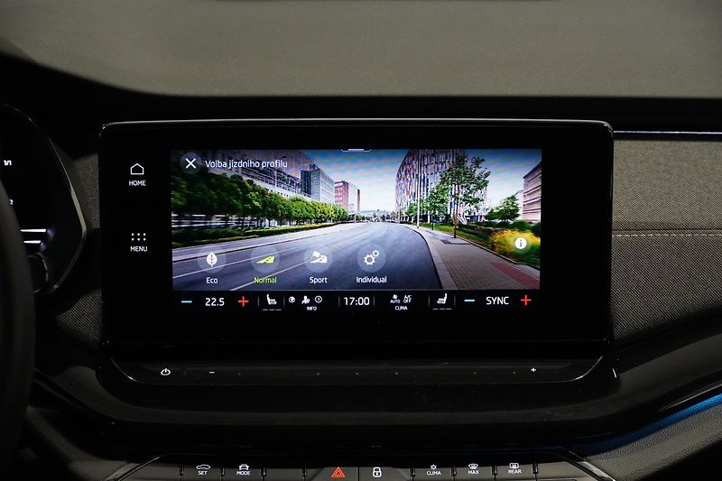 Škoda Octavia 2.0TDi,110kw,Style,Navi,ČR - fotka 30 z 32