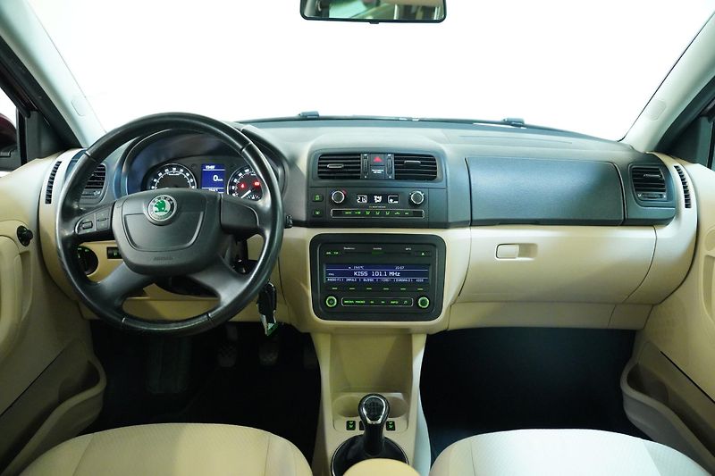 Škoda Fabia - fotka 5 z 26